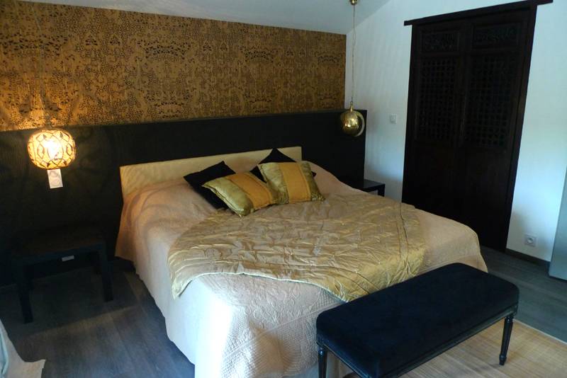 TAULIGNAN Grignan Maison de village restaurée Rénovation de charme VENDUE PAR  MIRANDA IMMOBILIER